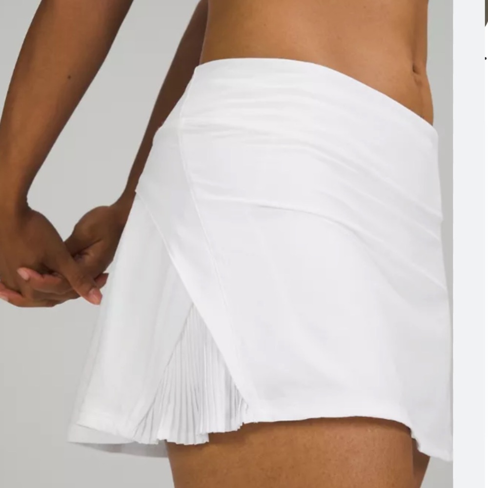 White Lululemon Play Off The Pleats Skirt